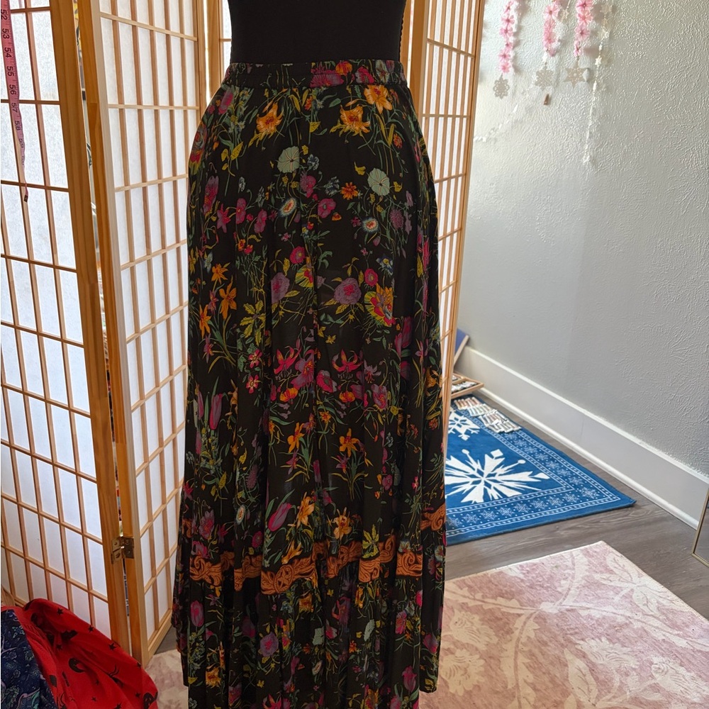 Gypsy Queen Skirt - Picture 2 of 5